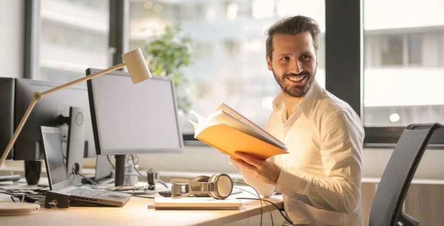 The importance of the business lawyers